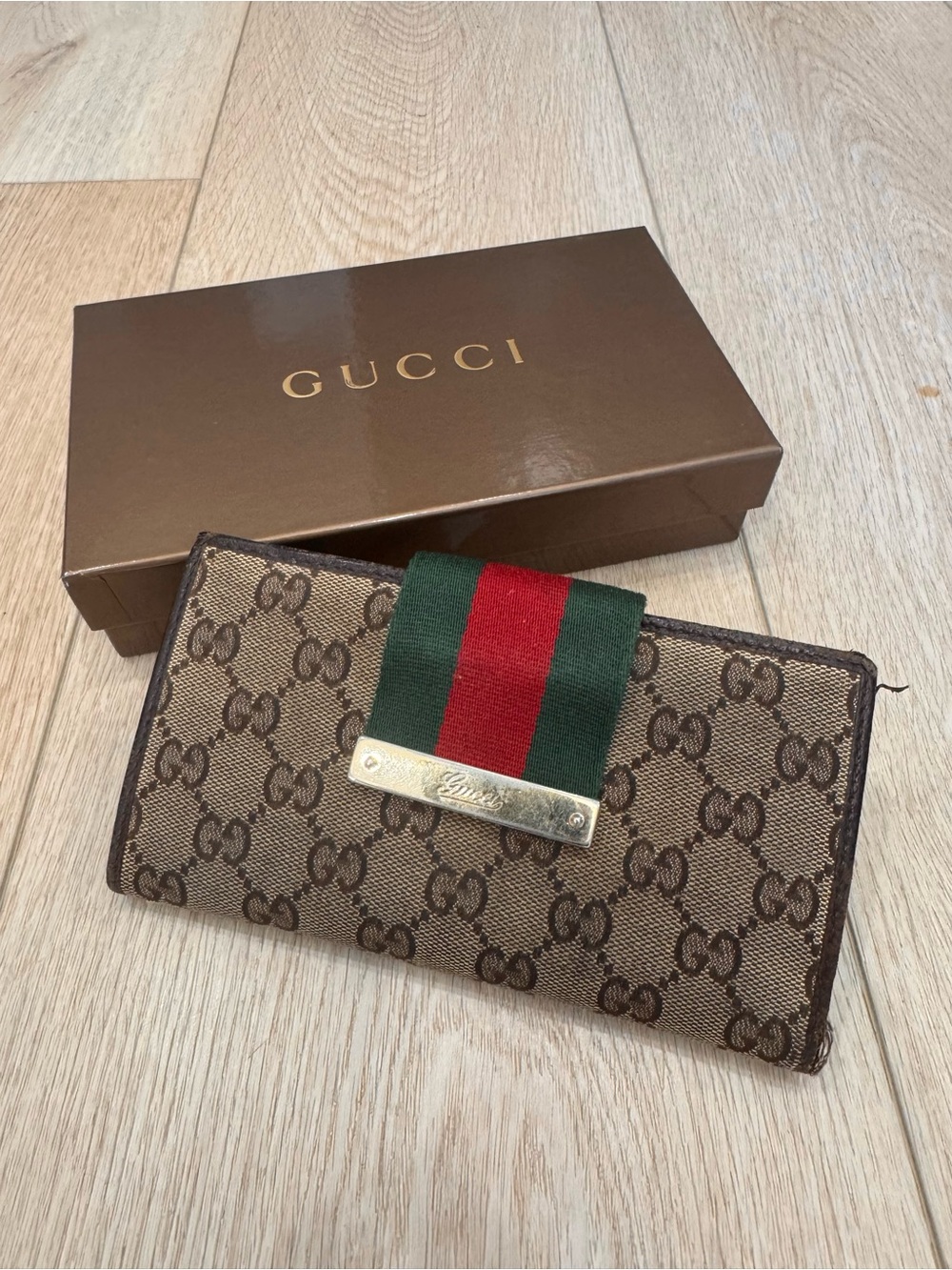 GUCCI Brown Canvas GG Monogram Wallet + Orig Box